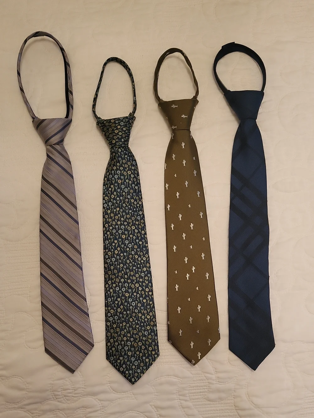 Lot Of 4 Boys Zip Ties (Calvin Klein, Father & Sons)
